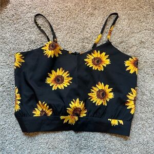 Sunflower Print Crop Cami Top Women’s Medium